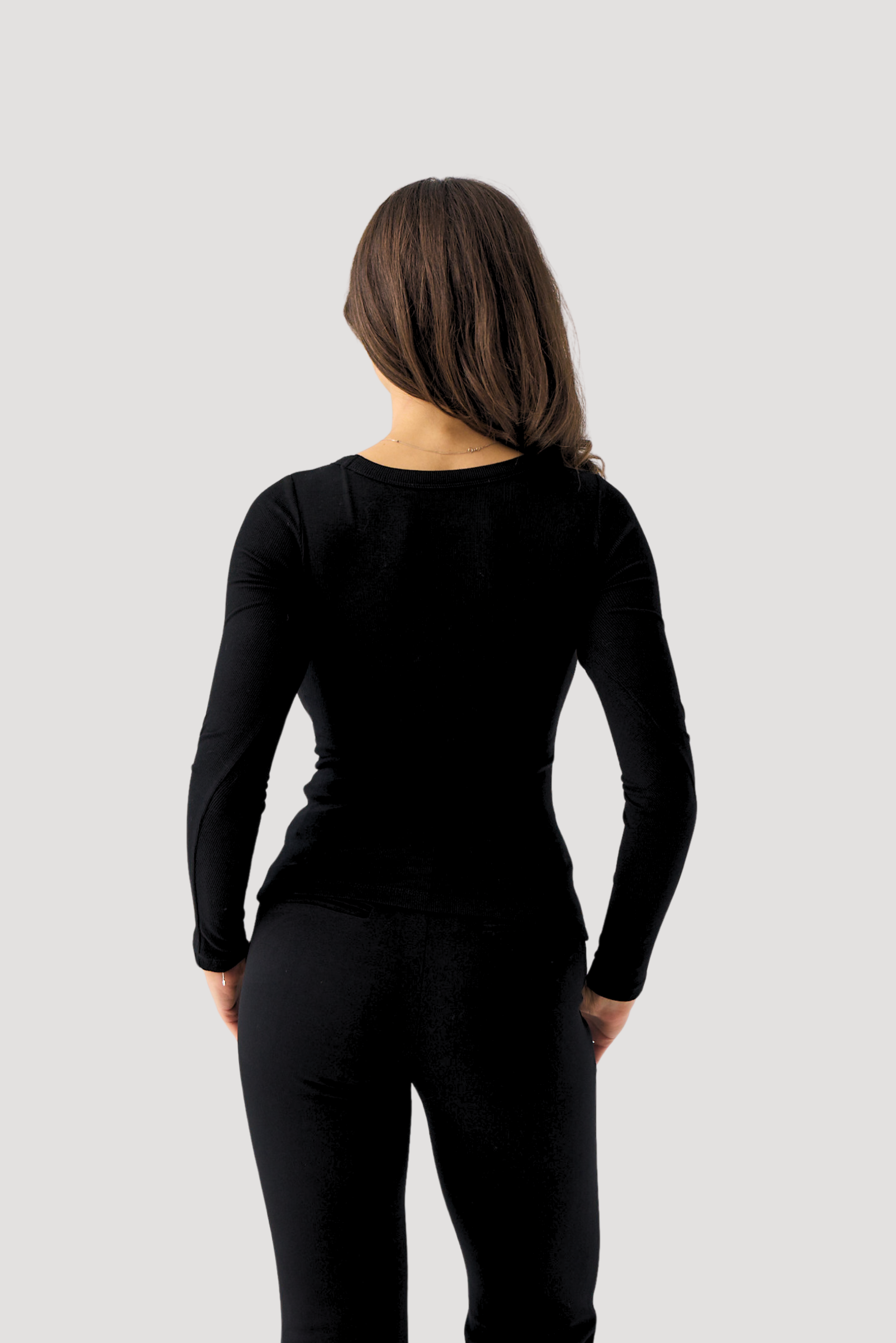 RIBBED SCOOP LONG SLEEVE