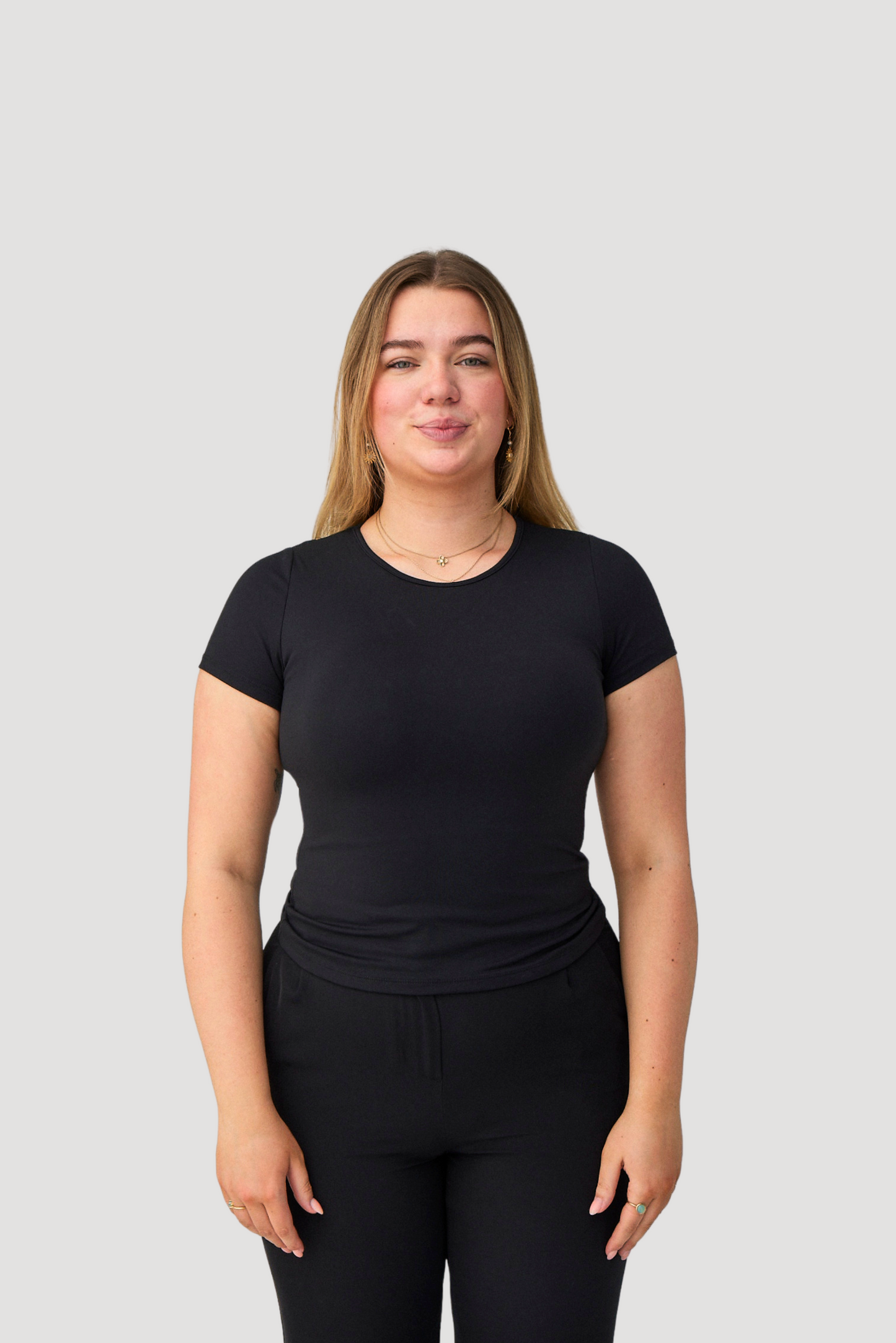 HIGH NECK T-SHIRT